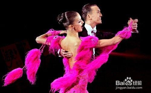 明星跳舞失败视频素材,意外翻车，舞蹈失败瞬间成热门话题